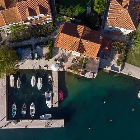 Tanja'S Seafront Orahovac Apartment Kotor Exterior foto